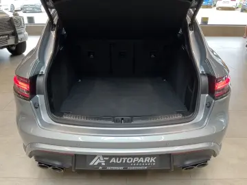 PORSCHE Macan GTS AHK BOSE PASM Pano 21  360