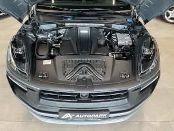 PORSCHE Macan GTS AHK BOSE PASM Pano 21  360
