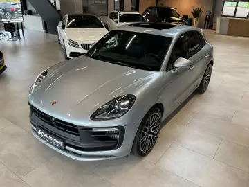 PORSCHE Macan GTS AHK BOSE PASM Pano 21  360