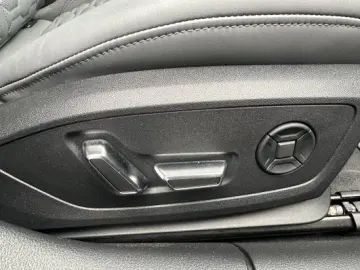 AUDI RS6 AVANT 4.0TSI QUATTRO HEAD-UP PANO STANDH. AH