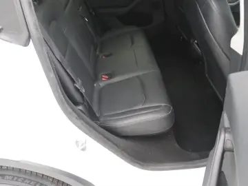 TESLA Model Y Standard RWD Plus 351pk 94 8% SoH [ HW4