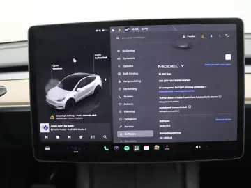 TESLA Model Y Standard RWD Plus 351pk 94 8% SoH [ HW4