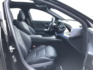 Mercedes-Benz E 450 d 4MATIC AMG MBUX Superscreen Burm AHK