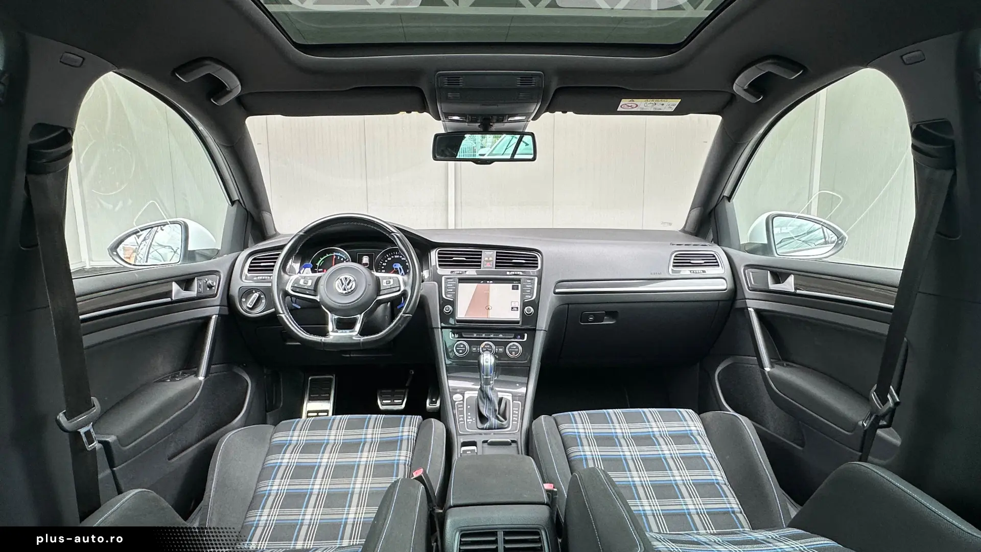 Volkswagen Golf 7 GTE Hibrid 1.4 Benzina 150 CP An 2016