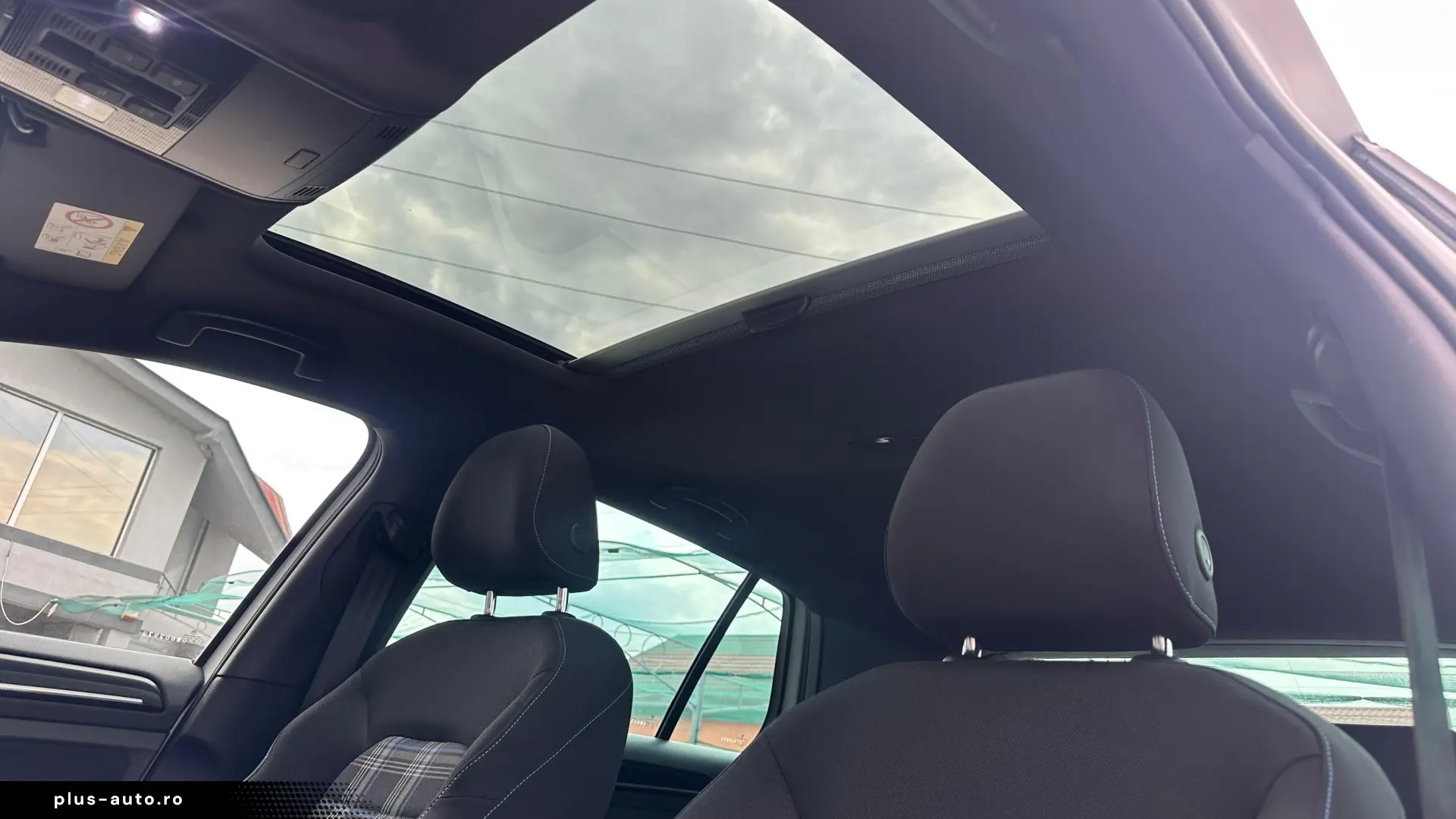 Volkswagen Golf 7 GTE Hibrid 1.4 Benzina 150 CP An 2016