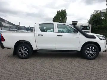 TOYOTA Hilux 2.4 DoubleCab OFFROAD 4x4