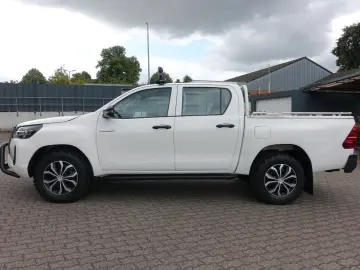 TOYOTA Hilux 2.4 DoubleCab OFFROAD 4x4