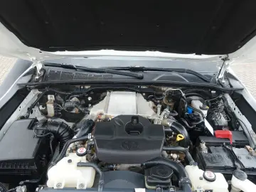 TOYOTA Hilux 2.4 DoubleCab OFFROAD 4x4