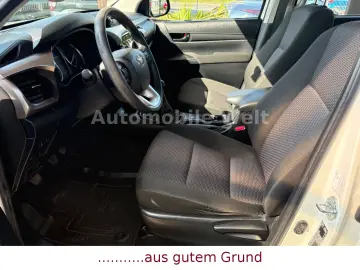 TOYOTA Hilux Double Cab Duty 4x4 Seilwinde All-Terrain