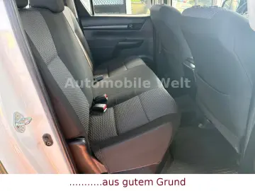 TOYOTA Hilux Double Cab Duty 4x4 Seilwinde All-Terrain