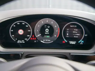 PORSCHE Cayenne E-Hybrid