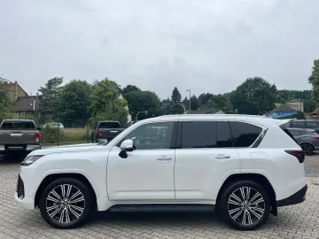 LEXUS LX 500d Luxury.HUD.Soft-Close.Voll.Mark-Levins.