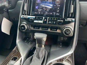 LEXUS LX 500d Luxury.HUD.Soft-Close.Voll.Mark-Levins.