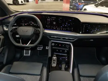AUDI Q5 SUV TDI quattro 150 kW S line S tronic
