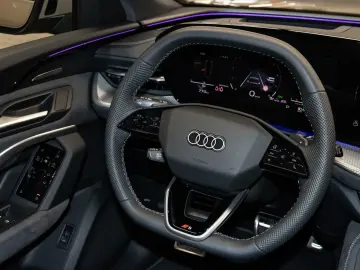 AUDI Q5 SUV TDI quattro 150 kW S line S tronic