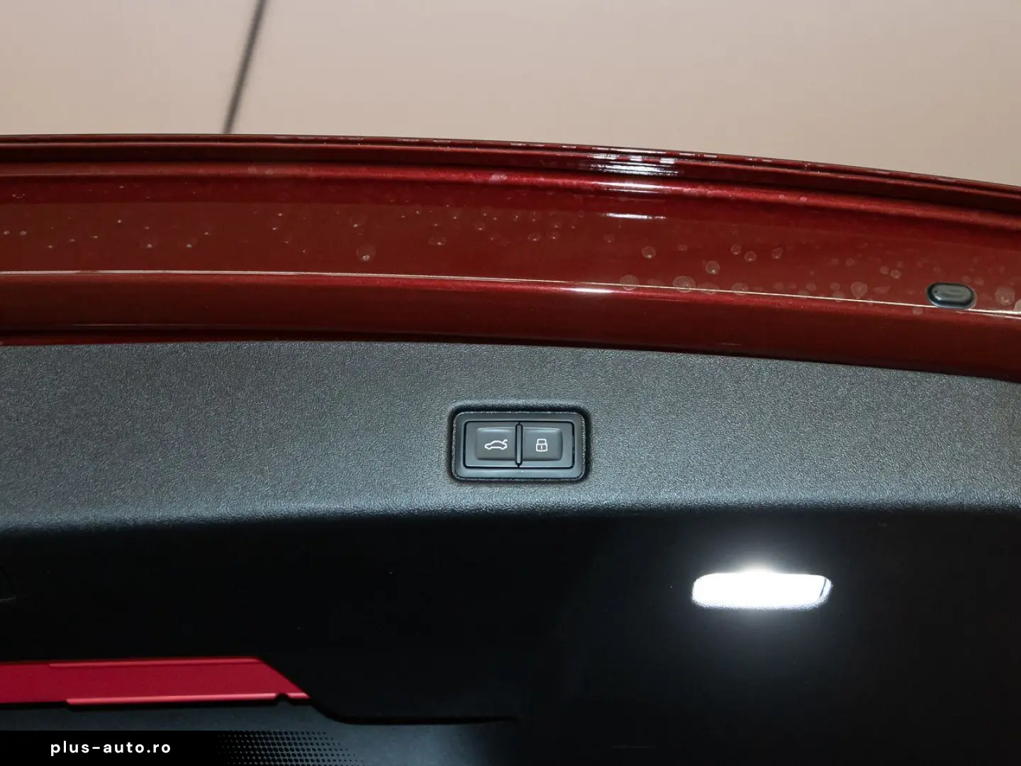 AUDI Q5 TDI quattro 150 kW S line S tronic