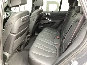 BMW X5 xDrive 50e MSport HUD Luftfederung AD Niveau