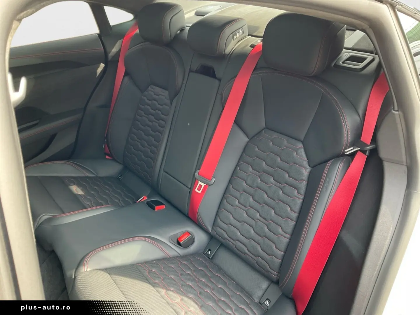 AUDI RS e-tron GT HUD LASER MASSAGE NACHTSICHT 360