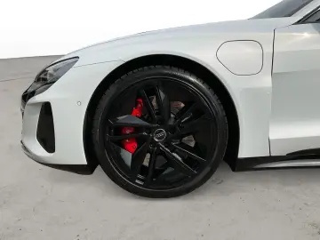 AUDI RS e-tron GT HUD LASER MASSAGE NACHTSICHT 360