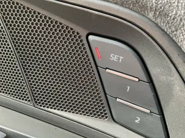 AUDI RS e-tron GT HUD LASER MASSAGE NACHTSICHT 360