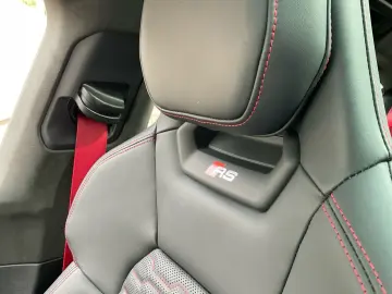 AUDI RS e-tron GT HUD LASER MASSAGE NACHTSICHT 360