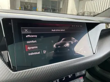 AUDI RS e-tron GT HUD LASER MASSAGE NACHTSICHT 360