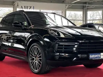PORSCHE Cayenne Platinum Edition PANO BOSE LUFT RFK