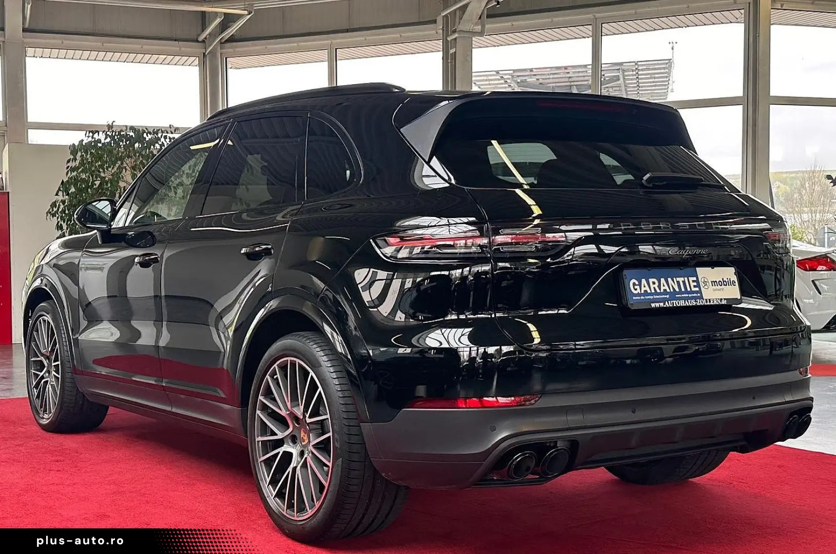 PORSCHE Cayenne Platinum Edition PANO BOSE LUFT RFK
