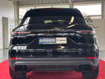 PORSCHE Cayenne Platinum Edition PANO BOSE LUFT RFK