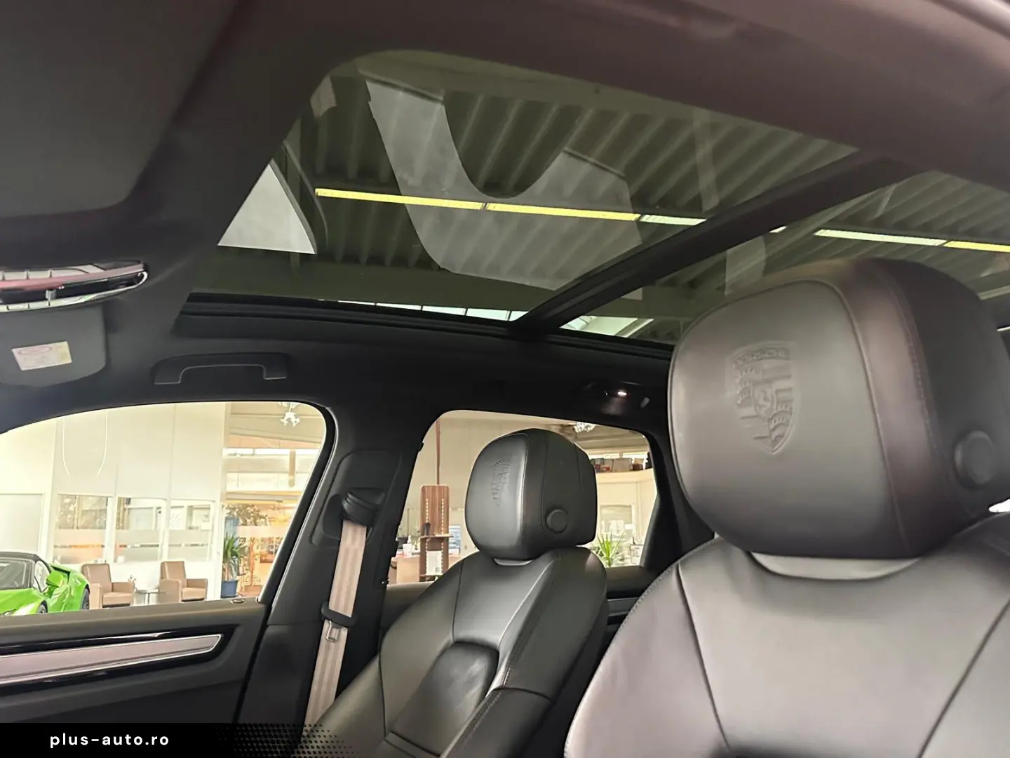 PORSCHE Cayenne Platinum Edition PANO BOSE LUFT RFK