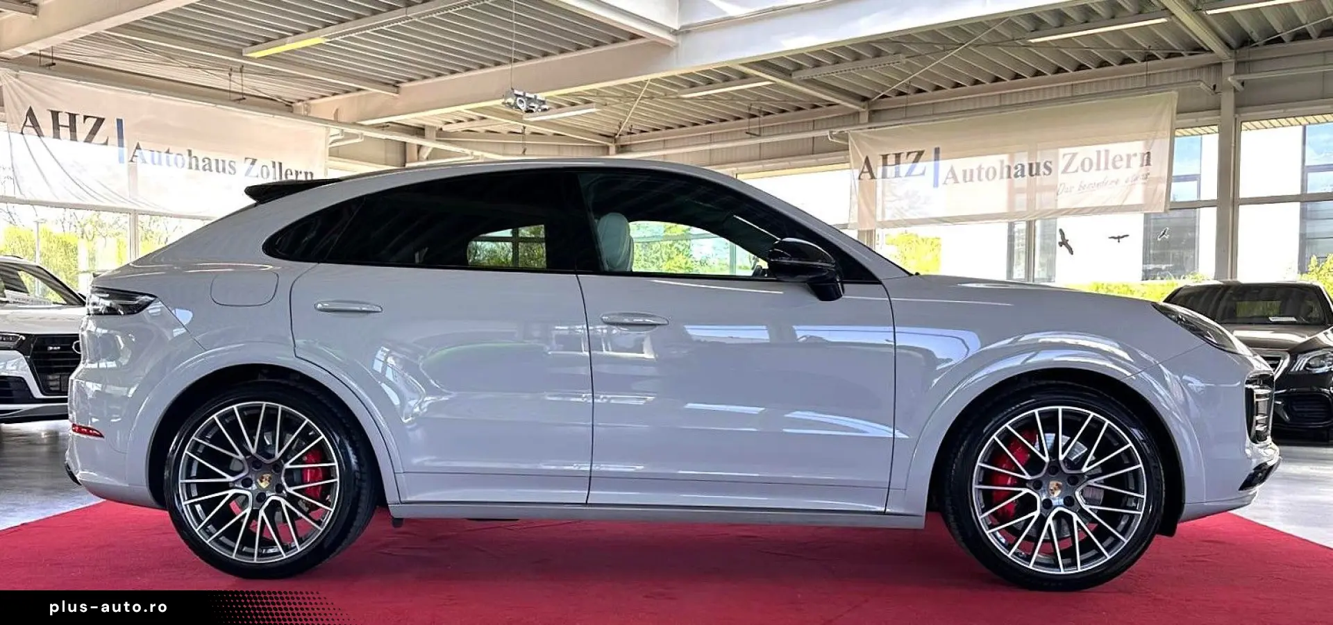 PORSCHE Cayenne Coupe GTS  14WEGE Vierradlenk HUD Matrix
