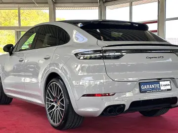 PORSCHE Cayenne Coupe GTS  14WEGE Vierradlenk HUD Matrix