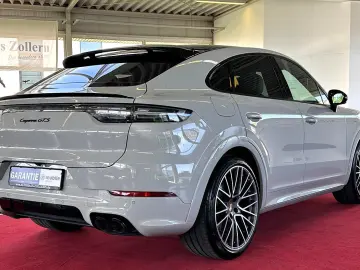 PORSCHE Cayenne Coupe GTS  14WEGE Vierradlenk HUD Matrix