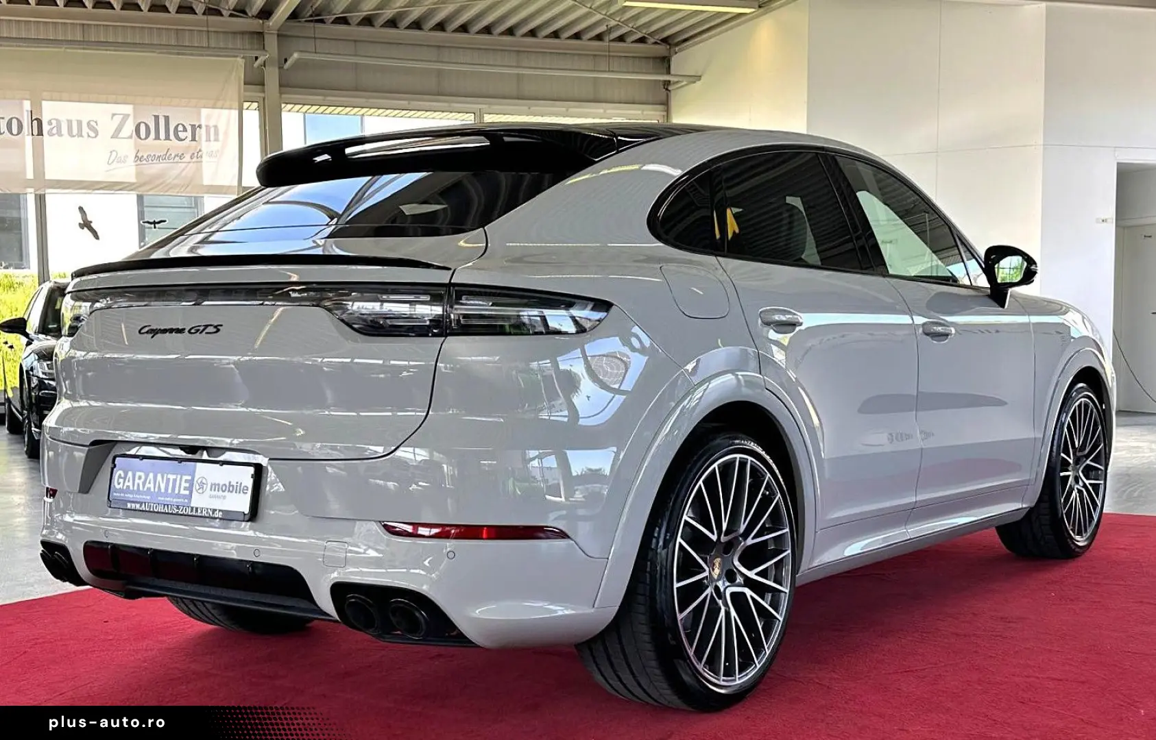 PORSCHE Cayenne Coupe GTS  14WEGE Vierradlenk HUD Matrix