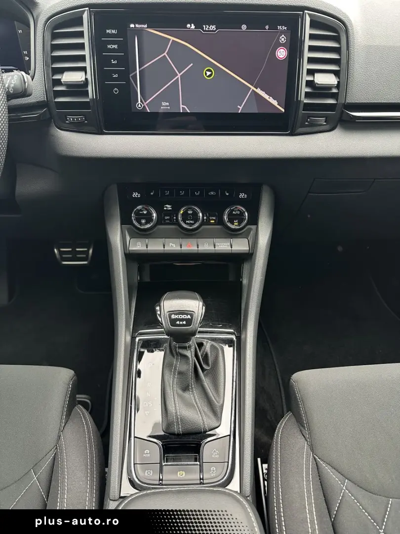 SKODA Karoq 2.0 TSI DSG Sportline 4x4 NAV LED VCOCK DC