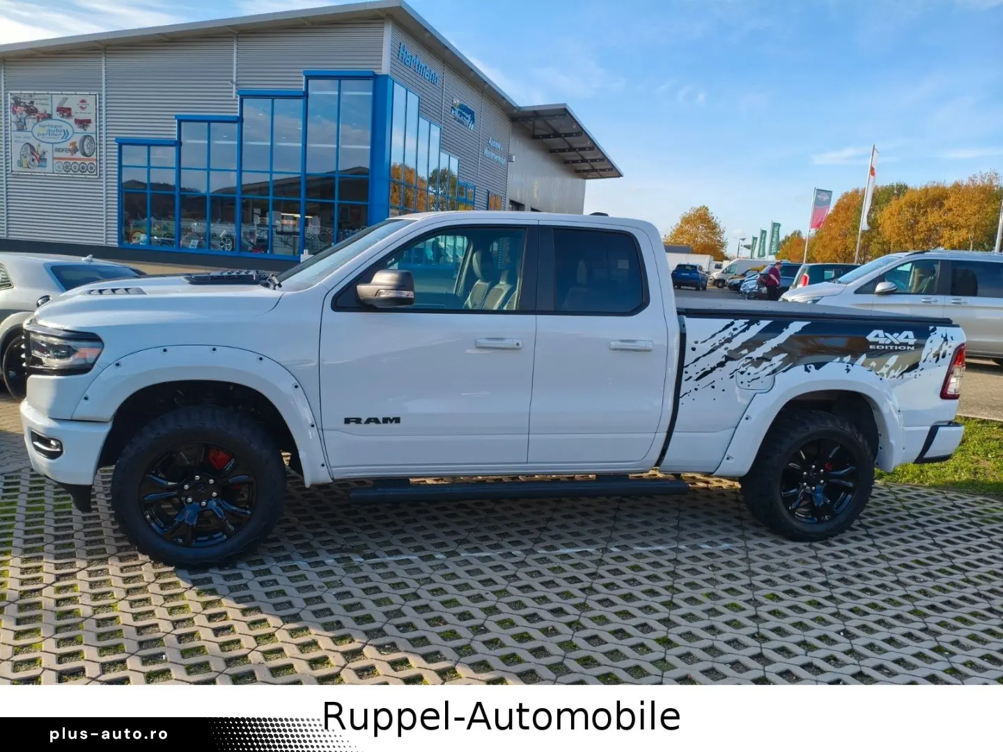 DODGE Dodge RAM 5.7 V8 LPG  QuadCab LKW R-CAM 6.Sitzer