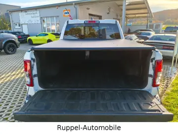 DODGE Dodge RAM 5.7 V8 LPG  QuadCab LKW R-CAM 6.Sitzer