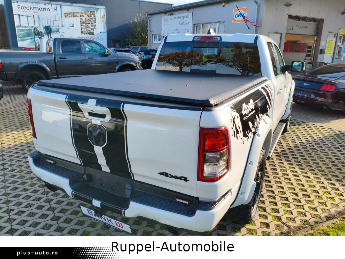 DODGE Dodge RAM 5.7 V8 LPG  QuadCab LKW R-CAM 6.Sitzer