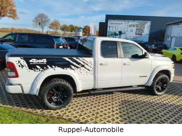 DODGE Dodge RAM 5.7 V8 LPG  QuadCab LKW R-CAM 6.Sitzer
