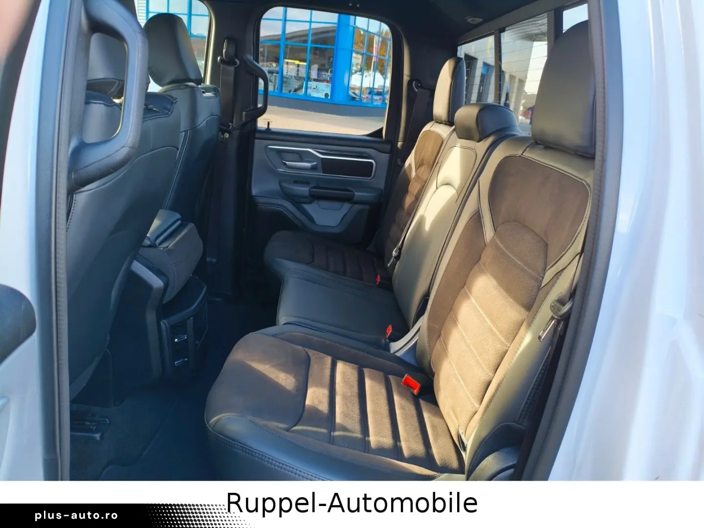 DODGE Dodge RAM 5.7 V8 LPG  QuadCab LKW R-CAM 6.Sitzer