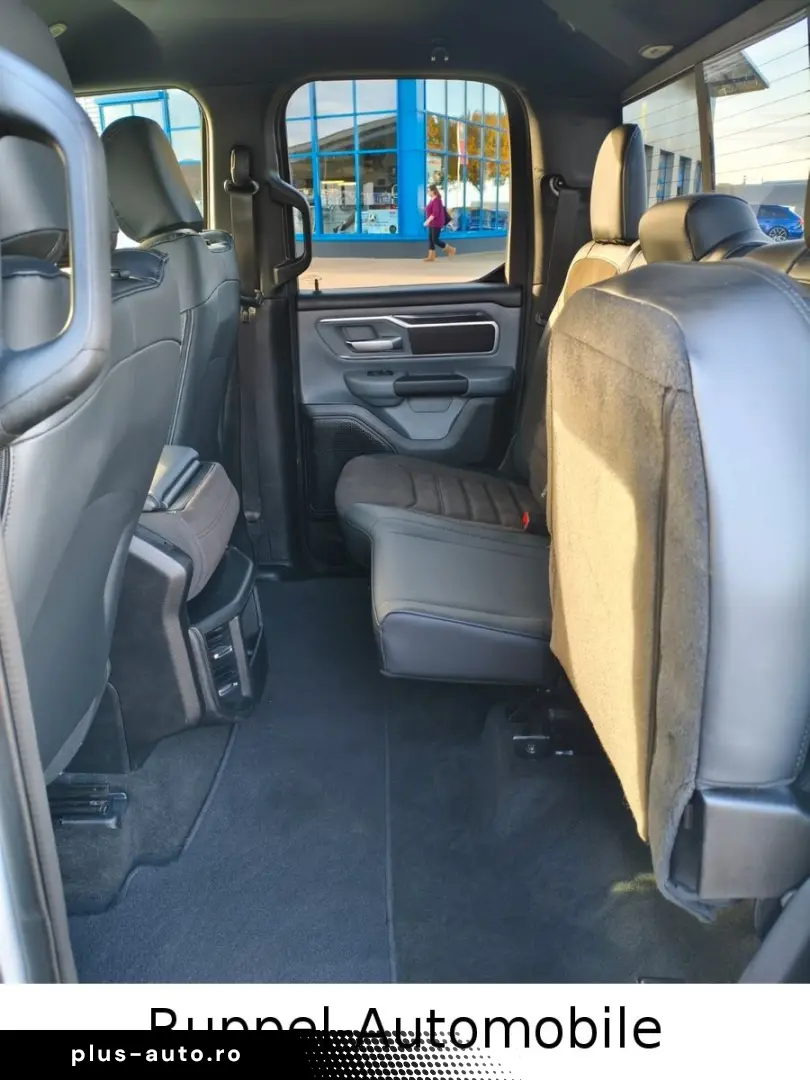 DODGE Dodge RAM 5.7 V8 LPG  QuadCab LKW R-CAM 6.Sitzer