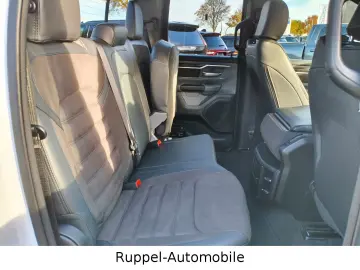 DODGE Dodge RAM 5.7 V8 LPG  QuadCab LKW R-CAM 6.Sitzer