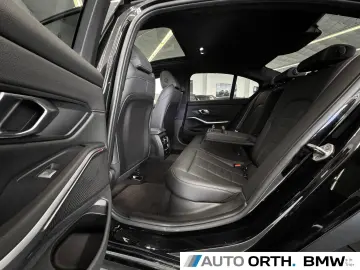 BMW 330d xDrive M-SPORT-PRO