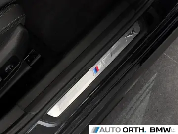 BMW 330d xDrive M-SPORT-PRO