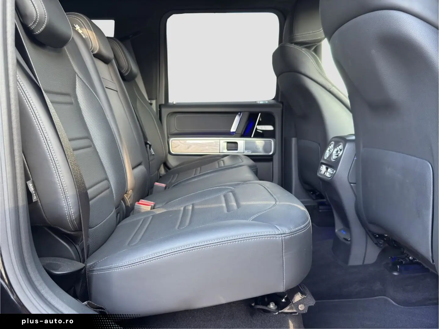 MERCEDES-BENZ G 450 d 9G AMG Line NIGHT II LED STANDHZG