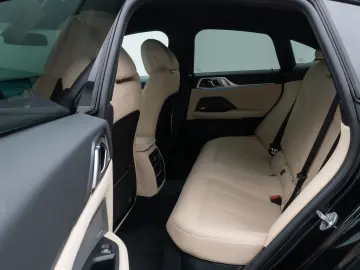 BMW i4 eD40 Gran Coupè M Sport Kamera DAB H K 19Zoll