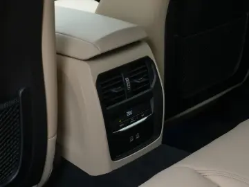 BMW i4 eD40 Gran Coupè M Sport Kamera DAB H K 19Zoll