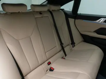 BMW i4 eD40 Gran Coupè M Sport Kamera DAB H K 19Zoll