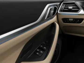 BMW i4 eD40 Gran Coupè M Sport Kamera DAB H K 19Zoll