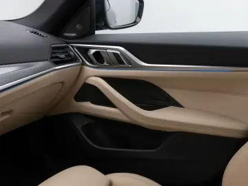 BMW i4 eD40 Gran Coupè M Sport Kamera DAB H K 19Zoll